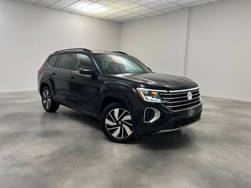 2024 Volkswagen Atlas SE w/Tech's photo