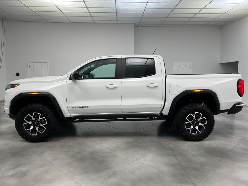 2024 Gmc Canyon AT4X photo 4