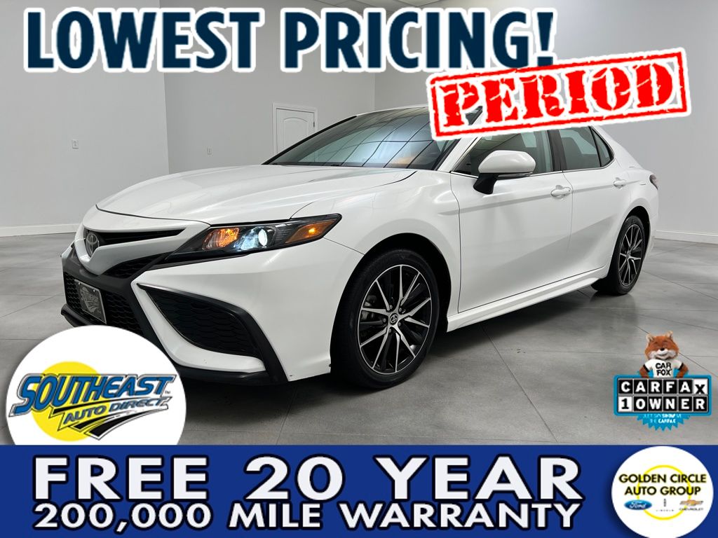2024 Toyota Camry SE photo 3