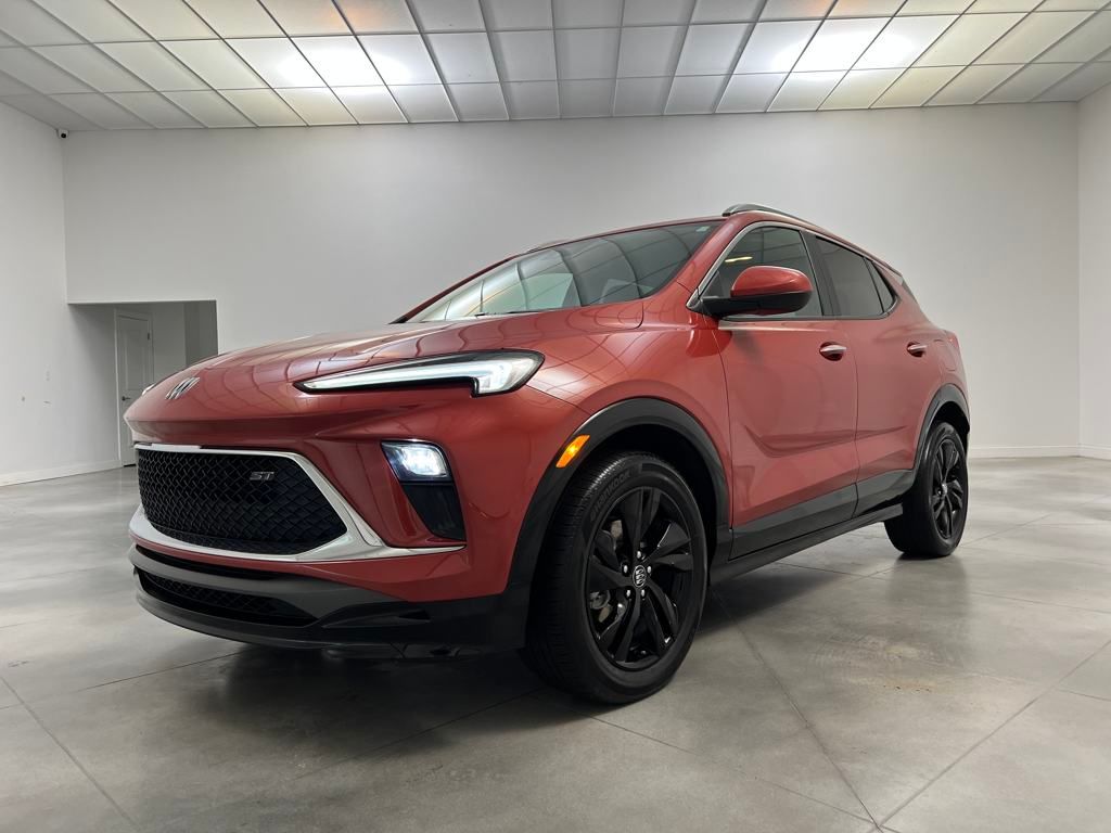 2024 Buick Encore GX Sport Touring photo 3