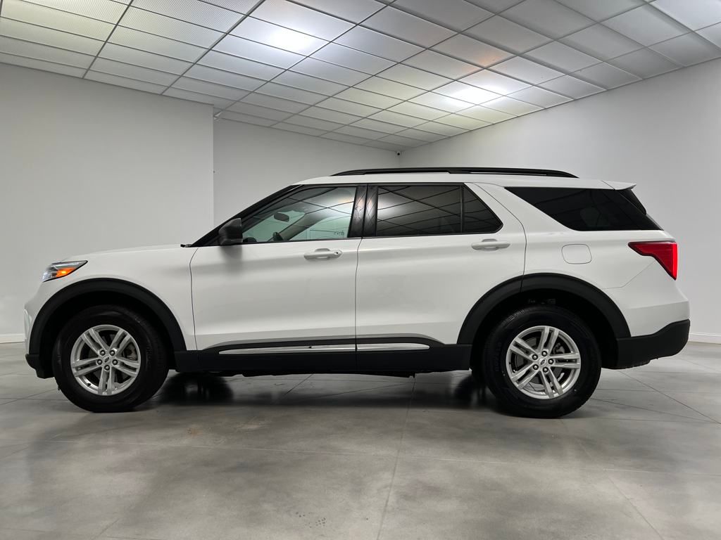 2024 Ford Explorer XLT photo 4