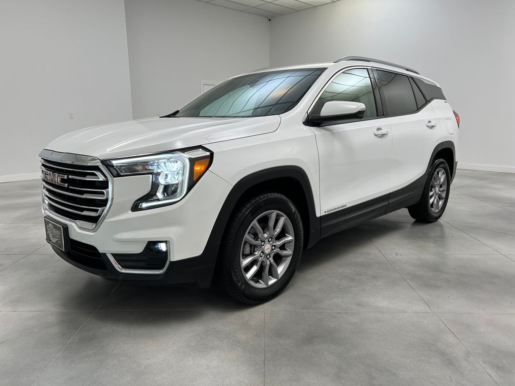 2024 Gmc Terrain SLT photo 2