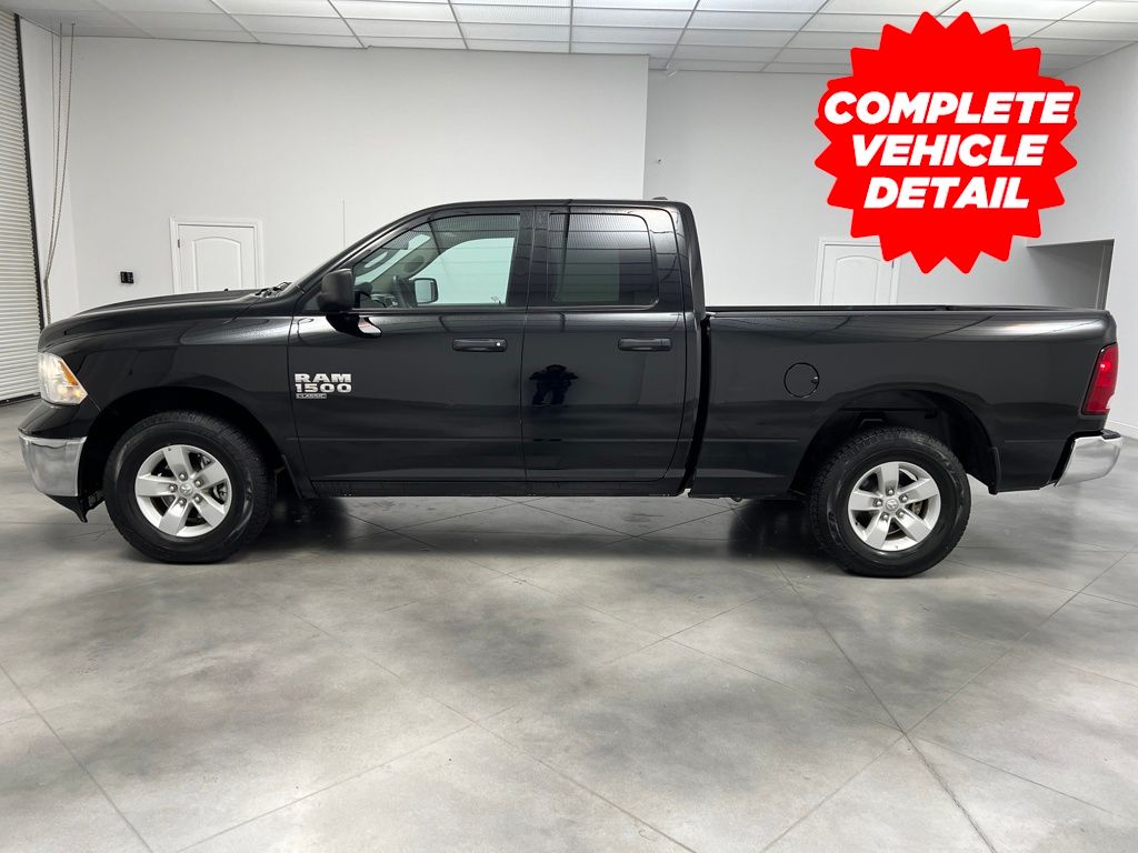 2024 Ram 1500 Classic SLT photo 4