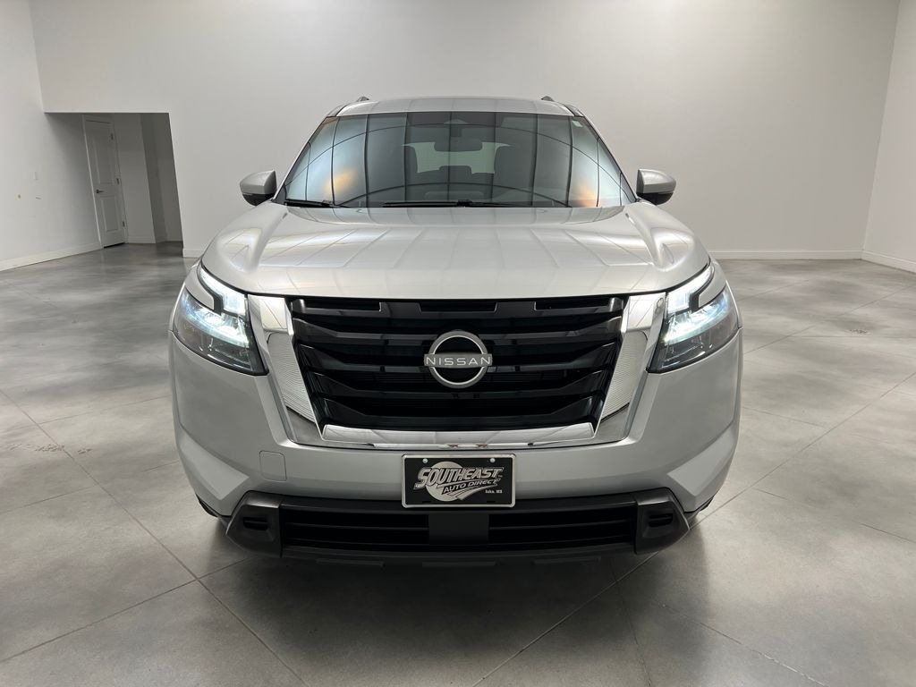 Used 2024 Nissan Pathfinder SV SUV