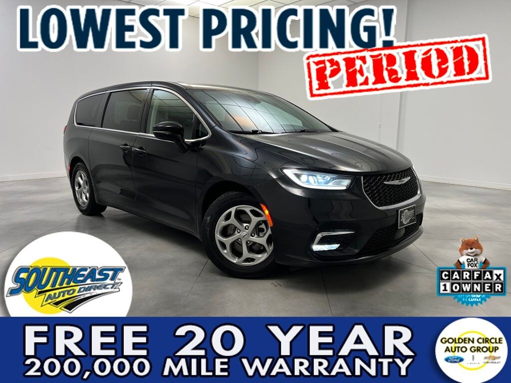 Used 2024 Chrysler Pacifica Limited Minivan/Van