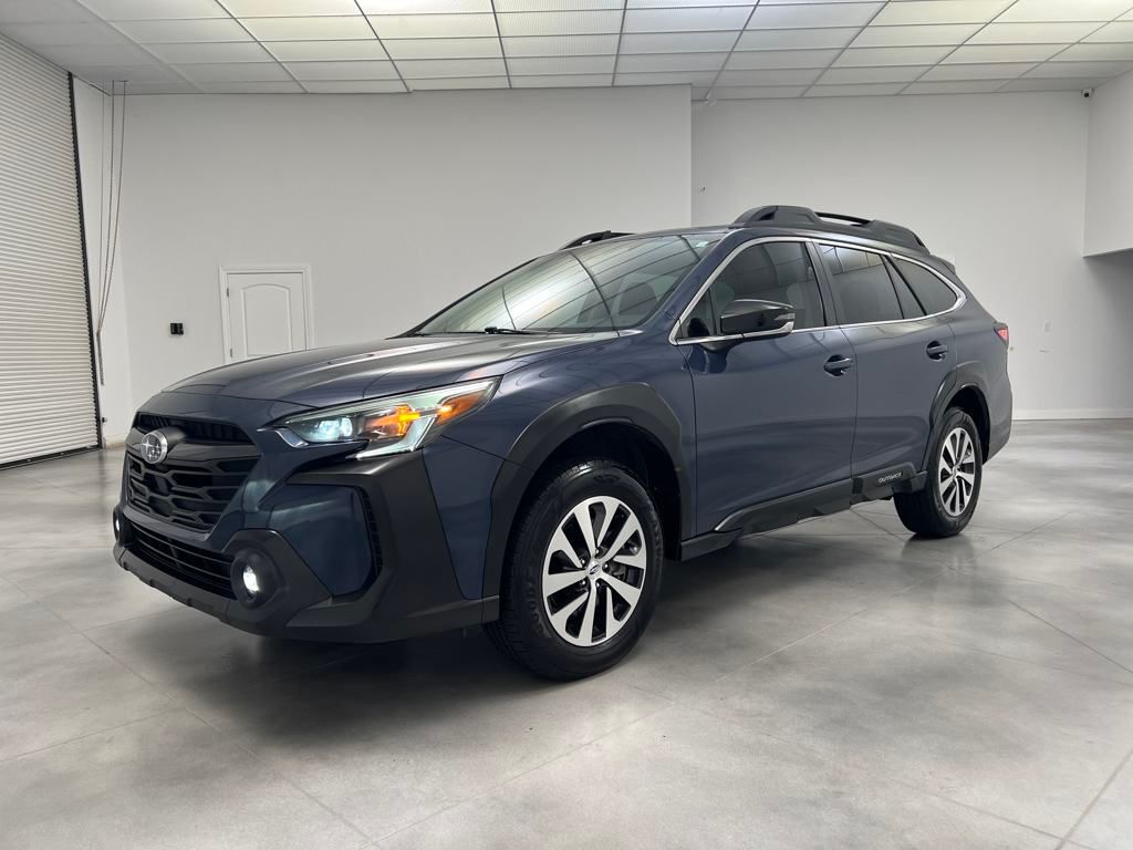 2023 Subaru Outback Premium photo 3