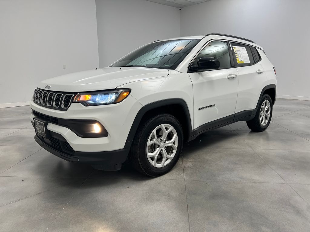 Used 2024 Jeep Compass Latitude SUV