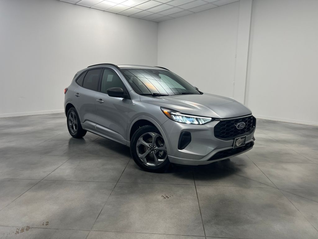 2024 Ford Escape ST-Line's photo