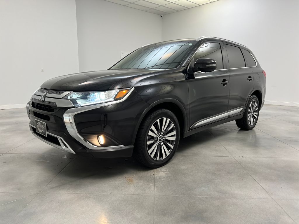2020 Mitsubishi Outlander SE photo 3