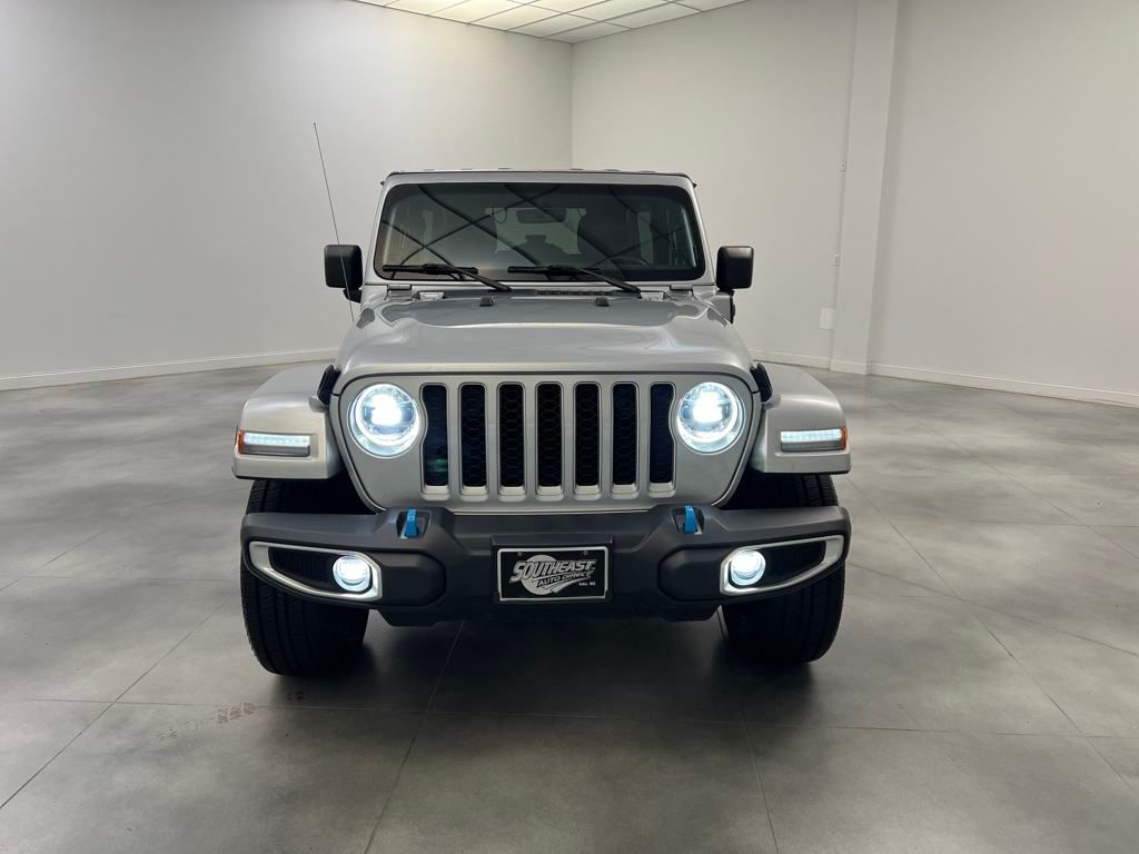 2023 Jeep Wrangler Sahara 4xe photo 2