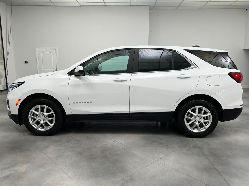 2023 Chevrolet Equinox LT photo 4