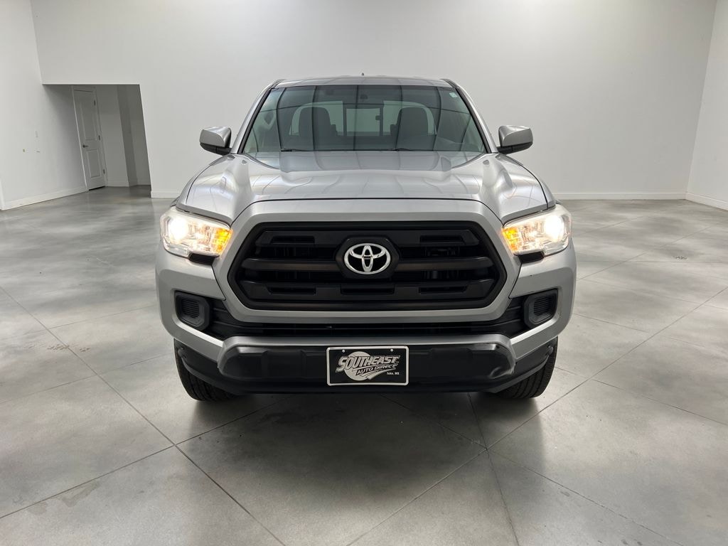 Used 2016 Toyota Tacoma SR Truck