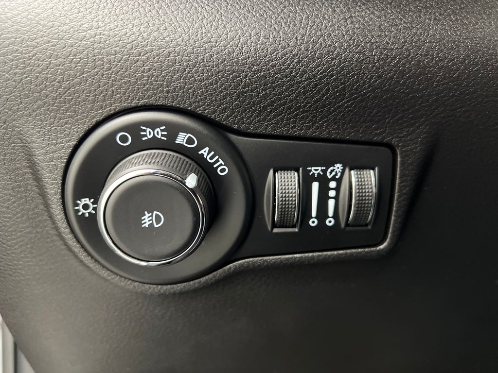 2024 Jeep Compass Trailhawk - Photo 41