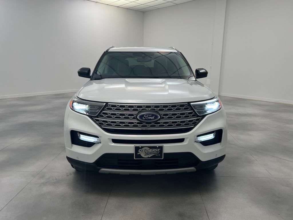 2023 Ford Explorer Limited photo 2