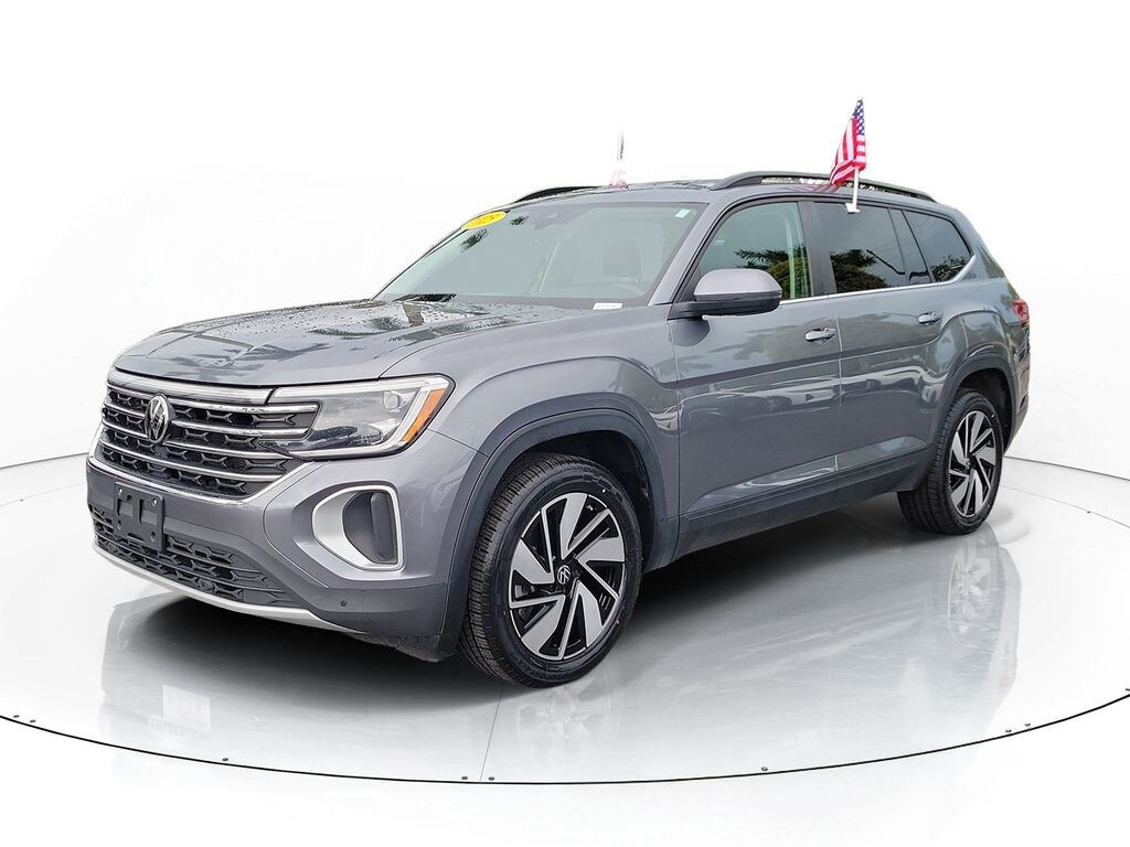 Used 2025 Volkswagen Atlas 2.0T SE w/Technology SUV