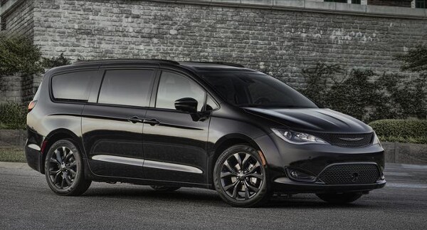 Chrysler_Pacifica_S.png