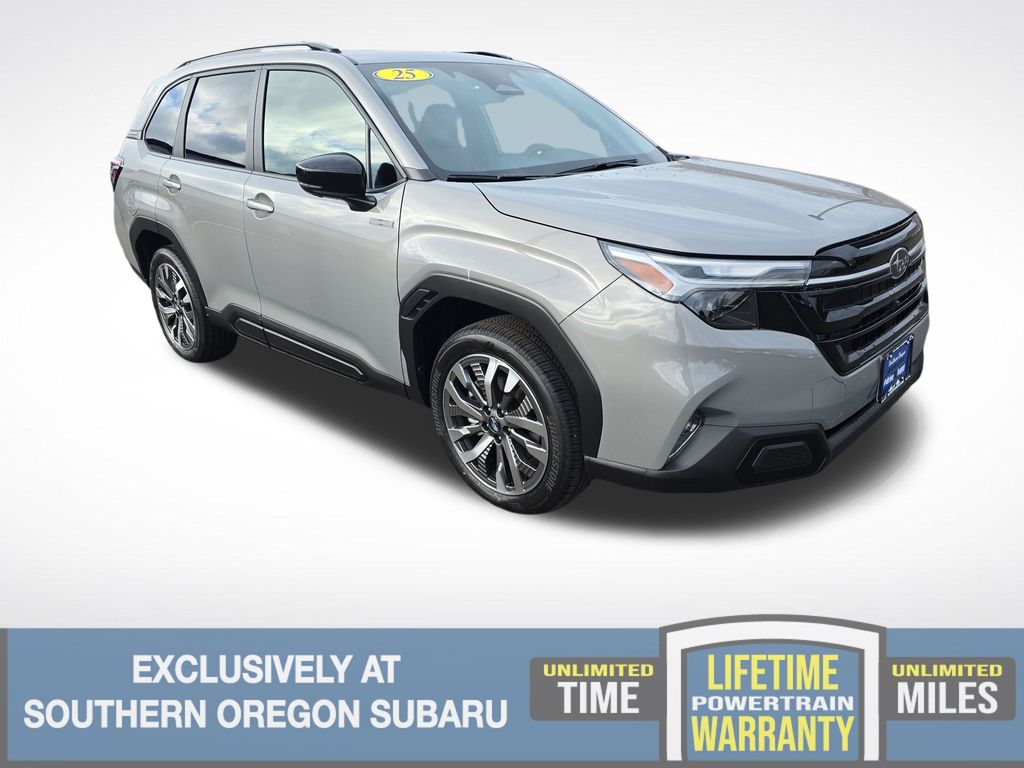 2025 Subaru Forester Touring's photo