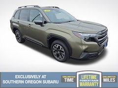 2025 Subaru Forester Premium SUV