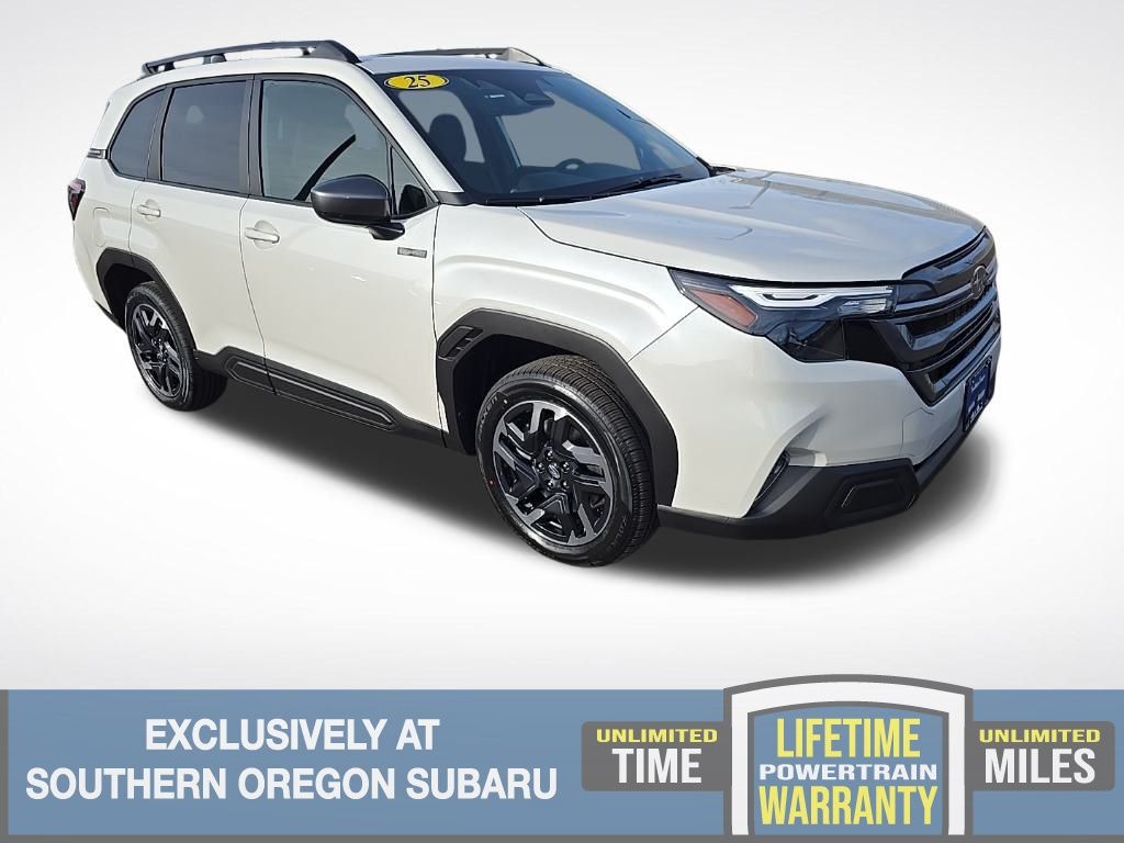 2025 Subaru Forester Premium's photo