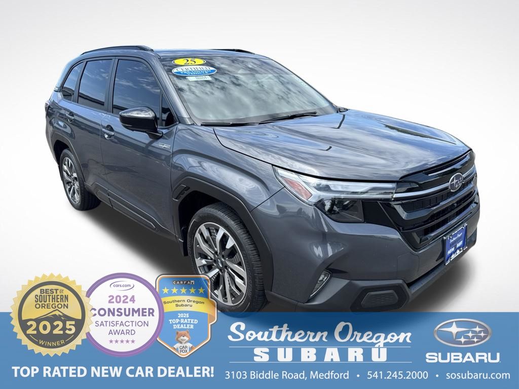 2025 Subaru Forester Touring Hybrid's photo