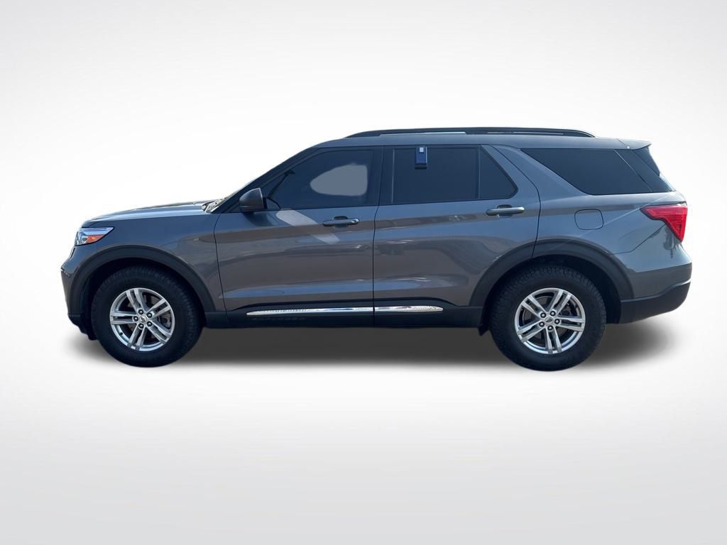2021 Ford Explorer XLT photo 4