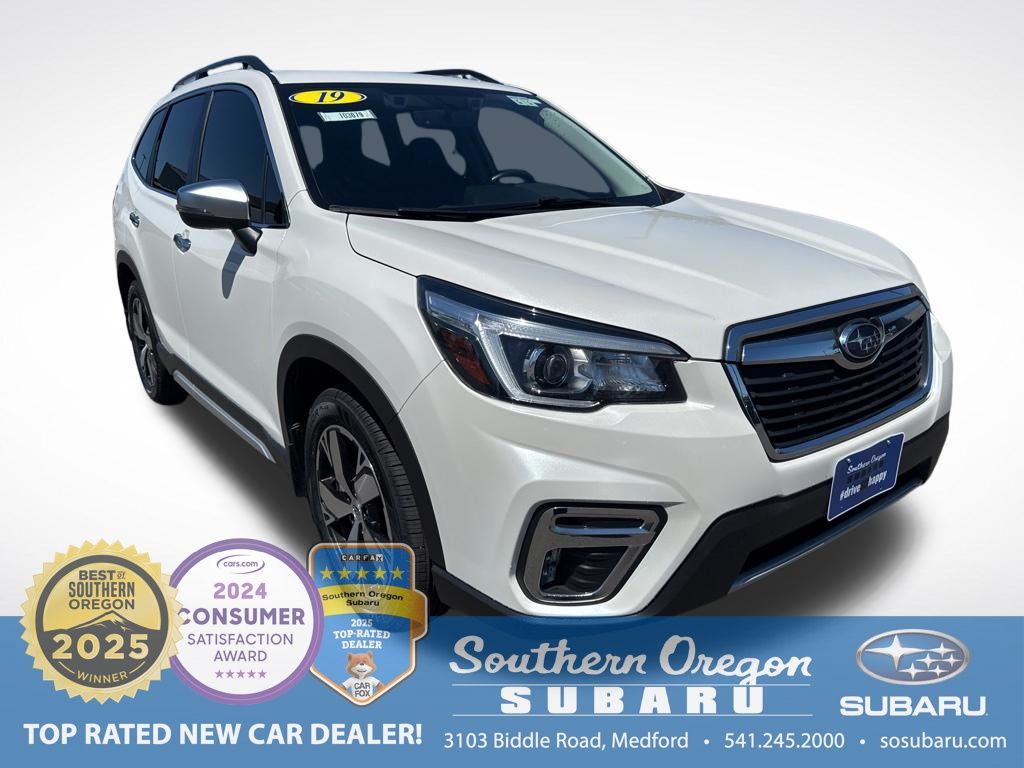 2019 Subaru Forester Touring's photo