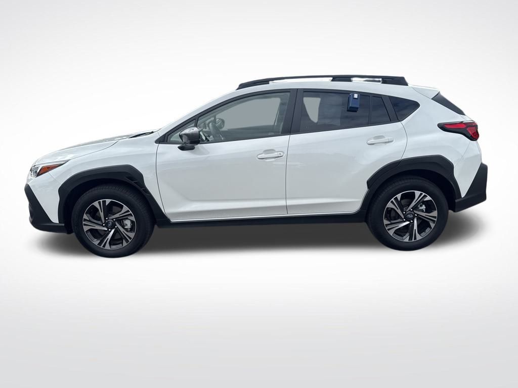 2025 Subaru Crosstrek Premium photo 2