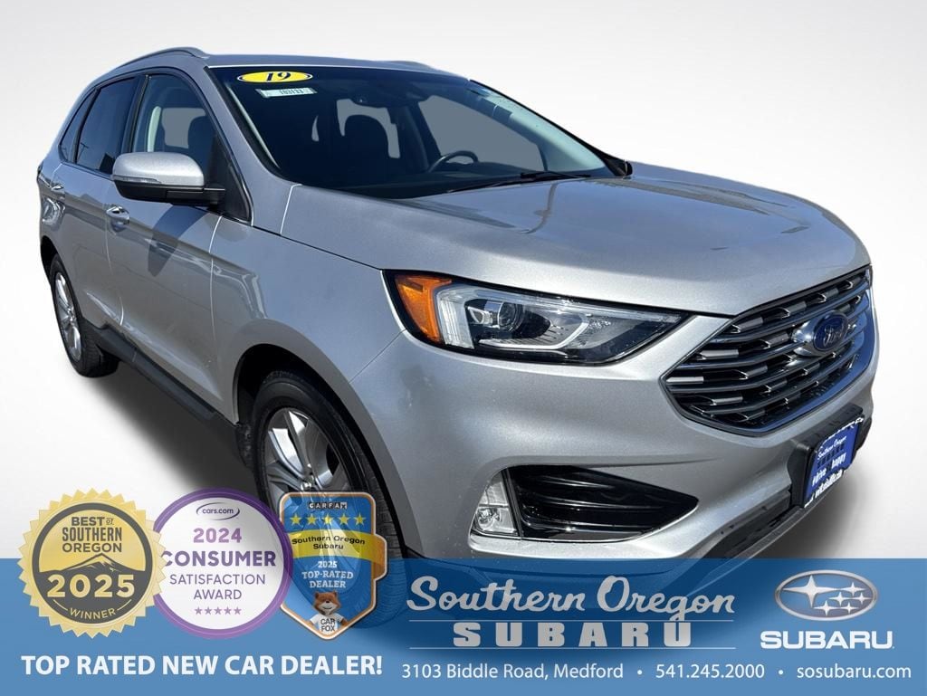 2019 Ford Edge Titanium AWD's photo