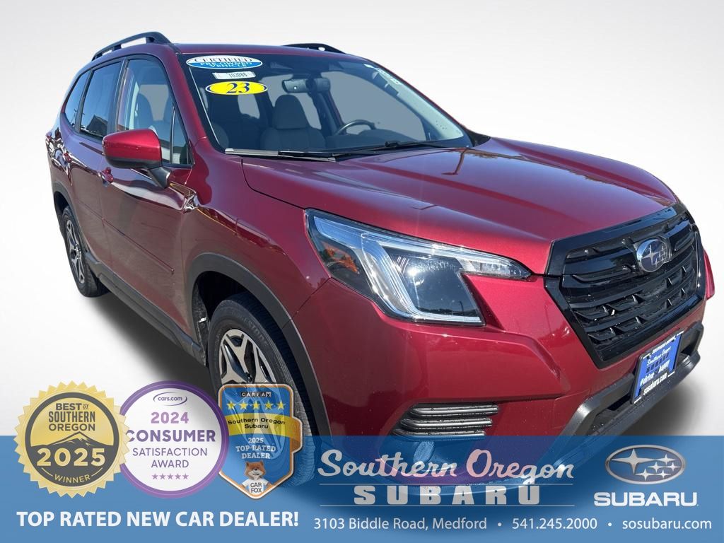 2023 Subaru Forester Premium's photo