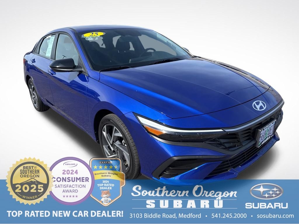 2025 Hyundai Elantra Blue