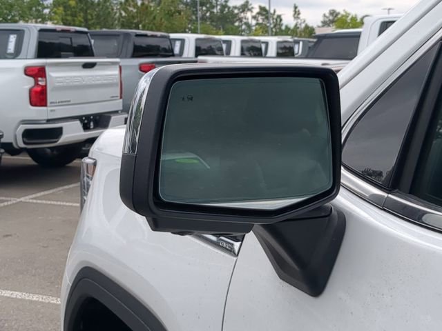 2026 GMC Sierra 1500 SLT - Photo 14