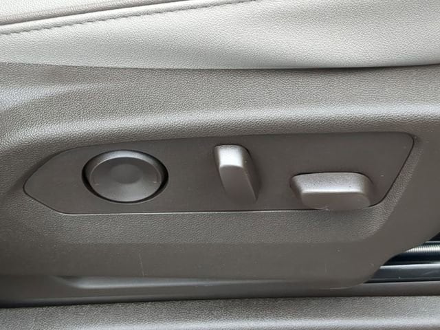 2026 GMC Yukon XL Elevation - Photo 45