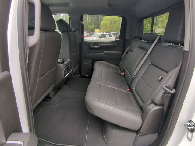 2026 GMC Sierra 1500 SLT - Photo 33