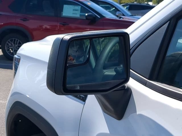 2026 GMC Sierra 1500 Pro - Photo 14