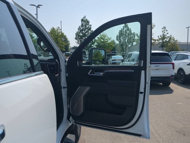 2026 GMC Sierra 3500HD Denali - Photo 37