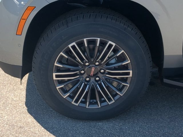 2026 GMC Yukon XL Elevation - Photo 12