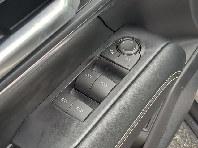 2027 GMC Terrain Elevation - Photo 17