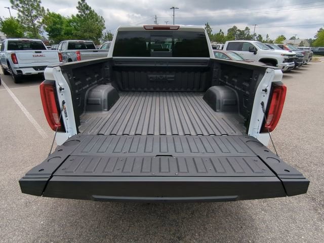 2026 GMC Sierra 1500 SLT - Photo 35
