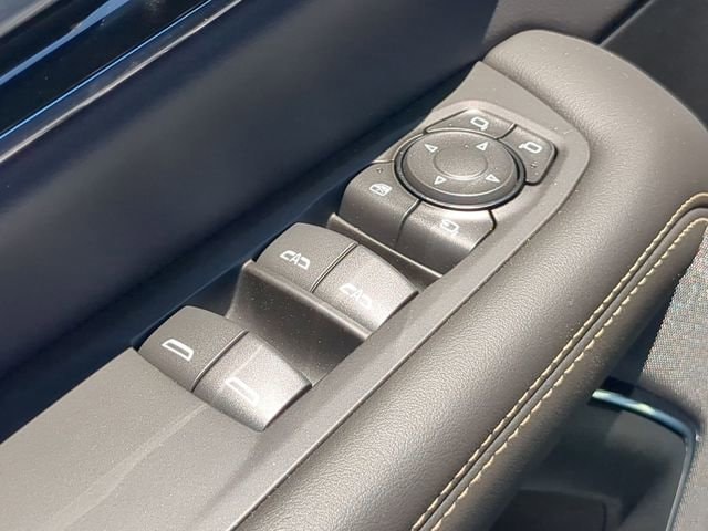 2026 GMC Yukon Elevation - Photo 21