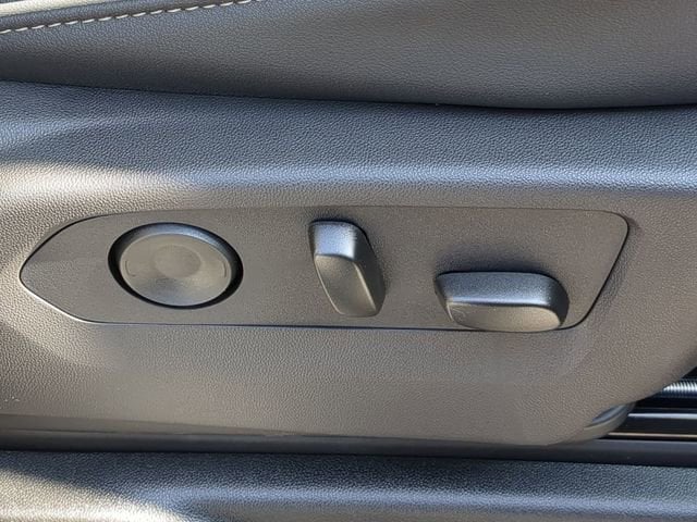 2026 GMC Yukon XL Elevation - Photo 44
