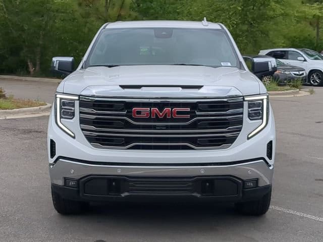 2026 GMC Sierra 1500 SLT - Photo 10