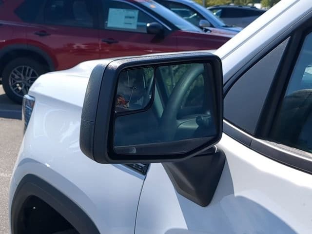 2026 GMC Sierra 1500 Pro - Photo 14