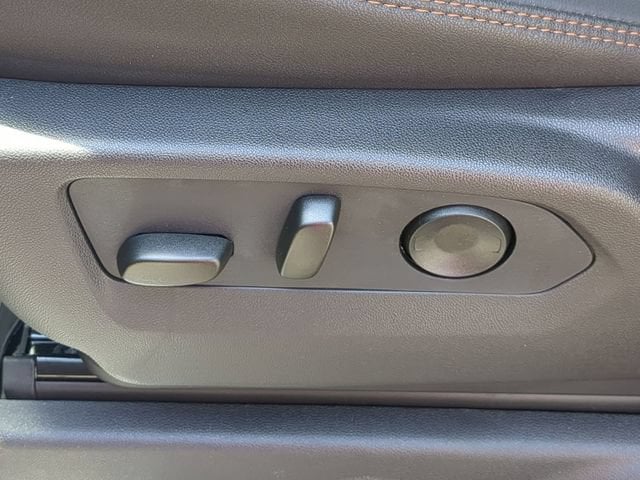 2026 GMC Sierra 1500 AT4 - Photo 19