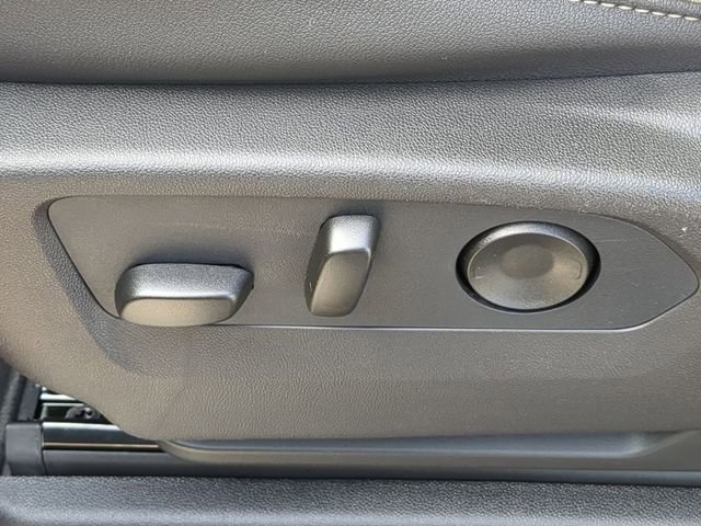 2026 GMC Yukon XL Elevation - Photo 23