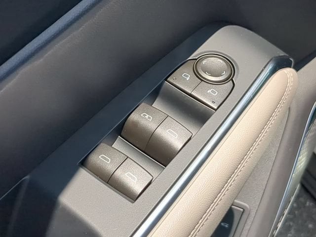 2026 GMC Acadia Elevation - Photo 29