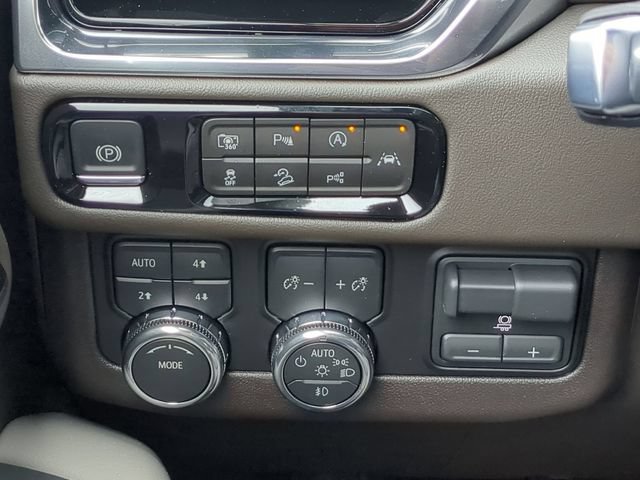 2026 GMC Yukon XL Elevation - Photo 20