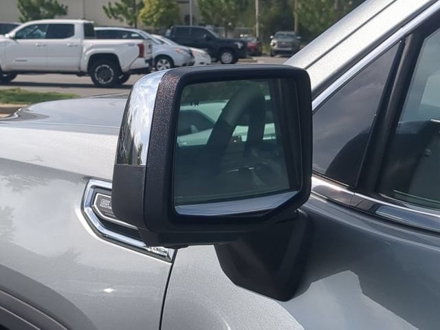 2026 GMC Sierra 1500 SLT - Photo 14