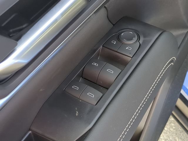 2027 GMC Terrain Elevation - Photo 17