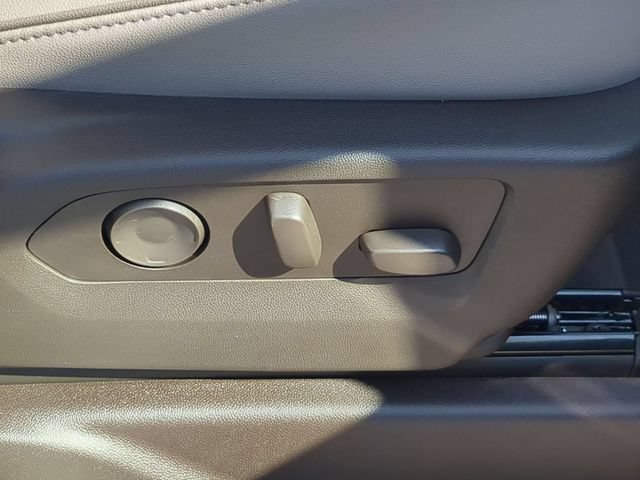 2026 GMC Yukon XL Elevation - Photo 41
