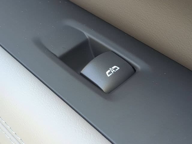 2026 GMC Yukon XL Elevation - Photo 39